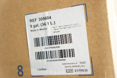 BD 305604 Extra Large Sharps Collector 9gal. (34.1L.) - Case of 8